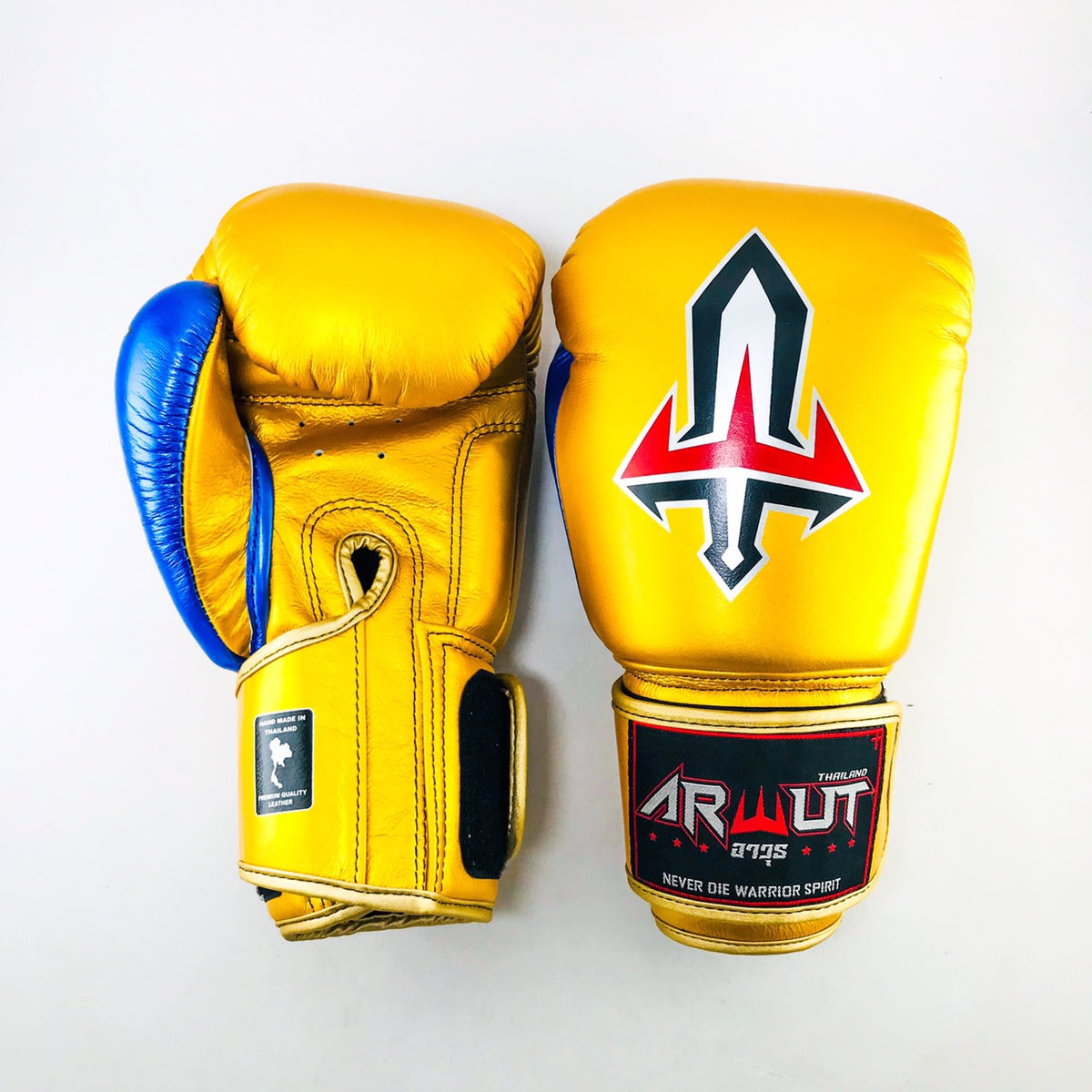 Arwut Muay Thai BG1 Bokshandschoenen Classic goud/blauw, voor- en achterkant