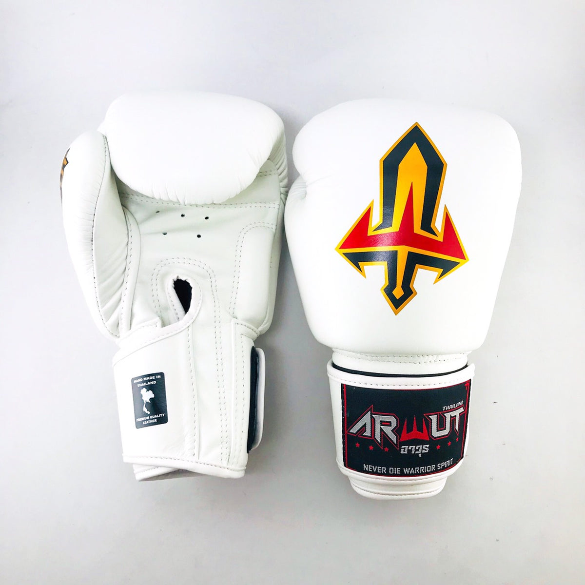 Arwut Muay Thai BG1 Bokshandschoenen Classic wit, voor- en achterkant