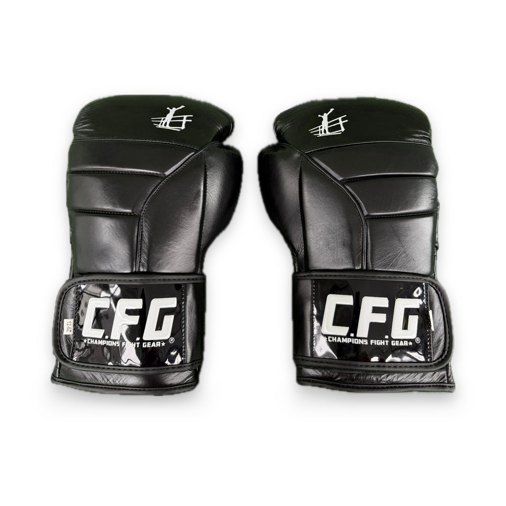 CFG Muay Thai bokshandschoenen, kleur Zwart, voorkant